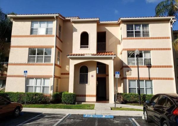 Coral Key, 3420 N Pinewalk Dr N #723, Margate, Florida 33063, image 1