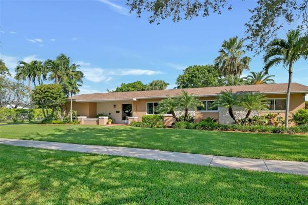 Oakland Acres, 10841 SW 120th St, Kendall, Florida 33176, image 1