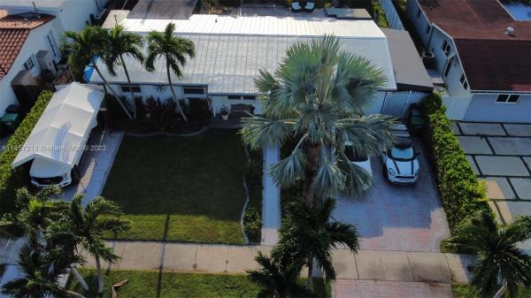 Camner Terrace, 4240 SW 98th Ct, Olympia Heights, Florida 33165, image 1