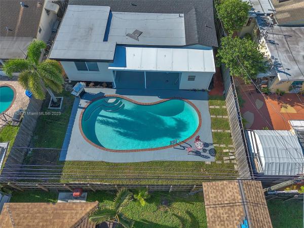 Welwyn Manor, 6157 SW 24th St, Miramar, Florida 33023, image 1