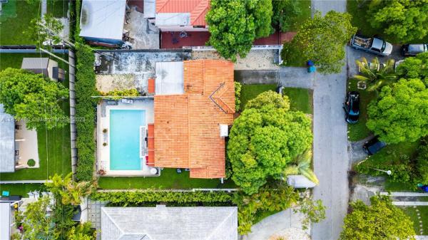 Brentwood, 244 NE 47th St, Miami, Florida 33137, image 1