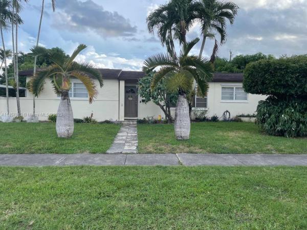 Meadows Park, 854 W 70th Pl, Hialeah, Florida 33014, image 1