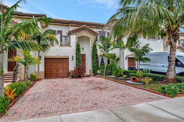 Silver Palms East, 11227 SW 236th Ln, Princeton, Florida 33032, image 2