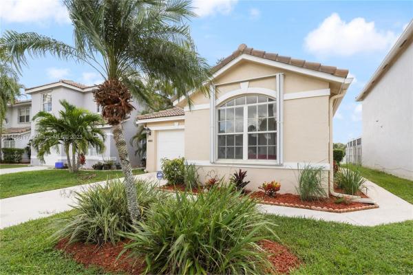 The Islands At Lake Charleston, 6892 Big Pine Key St, Lake Worth Beach, Florida 33467, image 1