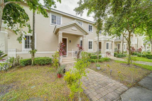 Mandarin Lakes, 14130 SW 275th St, Naranja, Florida 33032, image 2