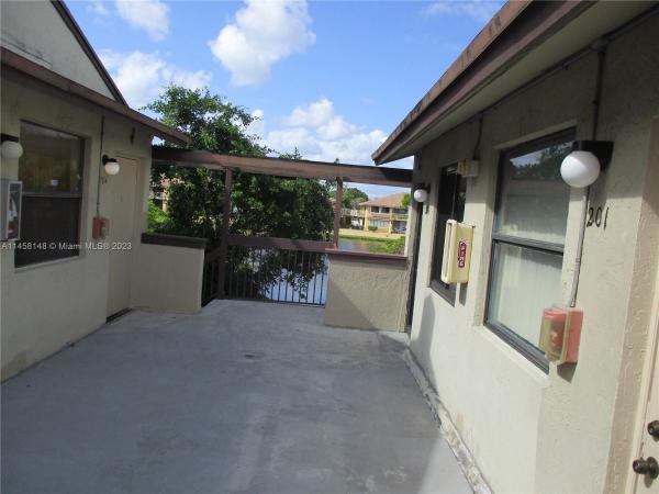 Mcarthur Park Misty Lake, 475 NW 210th St #201, Miami Gardens, Florida 33169, image 1