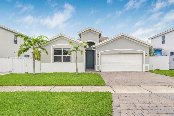 AH At Turnpike South, 13261 SW 272nd Ln, Naranja, Florida 33032, image 1
