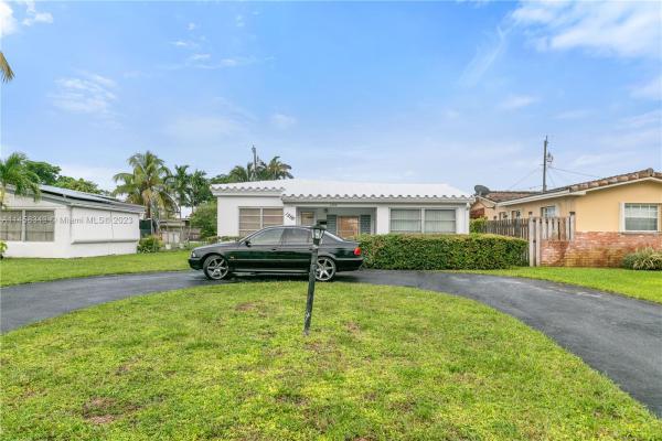 Fulford By The Sea, 1266 NE 181st St, North Miami Beach, Florida 33162, image 2