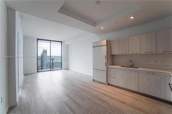 Brickell Heights East, 45 SW 9th St #4205, Miami, Florida 33130, image 2