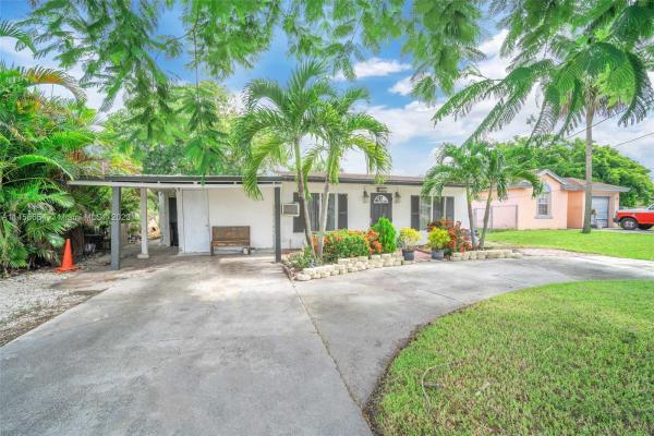 Brysa Park, 3601 SW 12th Ct, Fort Lauderdale, Florida 33312, image 1