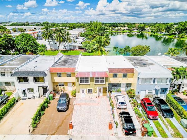 Flamingo Lake, 1781 W 72nd St #1781, Hialeah, Florida 33014, image 1