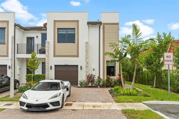 Vistas At Via Ventura, 20841 NE 7th Ct #20841, Ives Estates, Florida 33179, image 1