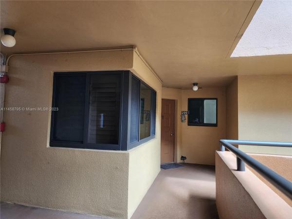 Celebration Point, 15405 N Miami Lakeway N #2091, Miami Lakes, Florida 33014, image 1
