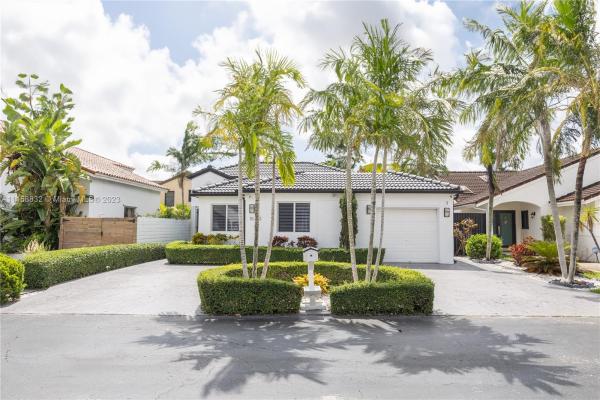 Pueblo Del Sol, 10350 SW 66th Ter, Sunset, Florida 33173, image 1