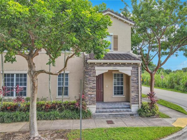 Kendall Commons Residential, 9583 SW 168th Ave, West Perrine, Florida 33196, image 1