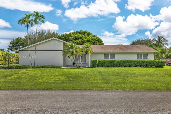 Heritage Trails, 27635 SW 165th Ave, Redland, Florida 33031, image 1
