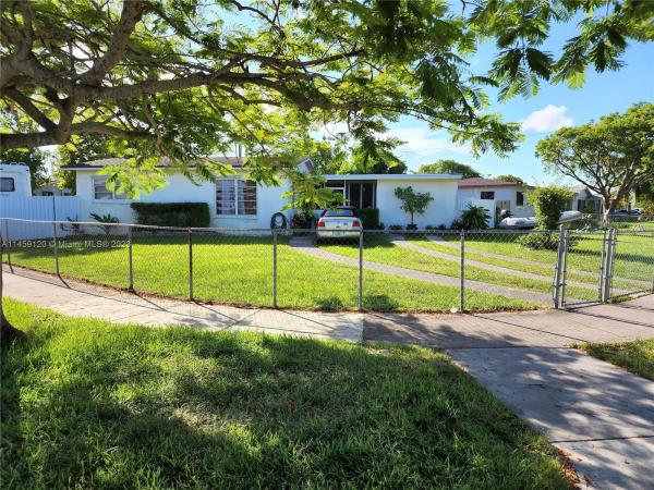 Cutler Ridge, 20830 Coral Sea Rd, Cutler Bay, Florida 33189, image 2