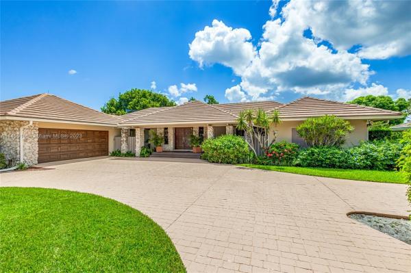Woodland Lakes, 5180 Woodland Lakes Dr, Palm Beach Gardens, Florida 33418, image 1