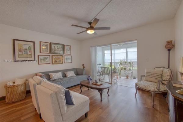 Oriole Golf & Tennis Club 2, 1025 Country Club Dr #207, Margate, Florida 33063, image 1