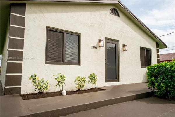 Sun Gardens, 1370 NW 3rd St, Dania Beach, Florida 33004, image 1
