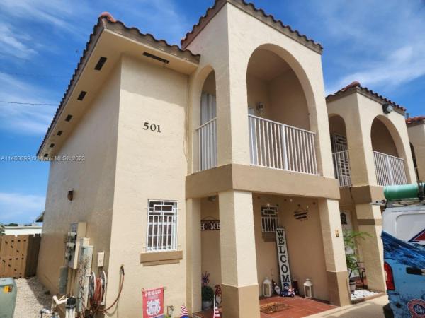 Colonial Townhomes, 501 W 68th St #4, Hialeah, Florida 33014, image 1
