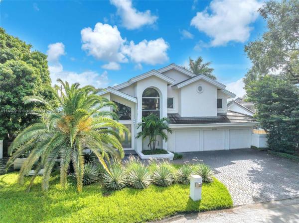 Oak Hammock Estates, 20103 NE 19th Pl, Ojus, Florida 33179, image 1