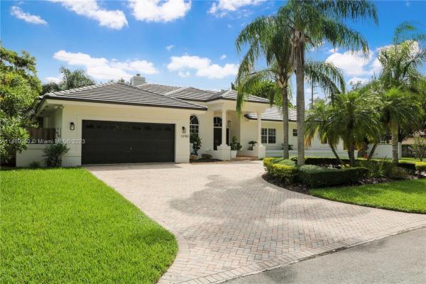 Estates At The Falls, 10780 SW 135th Ter, Kendall, Florida 33176, image 1