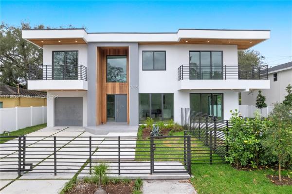 Seawanna, 705 SW 8th Ter, Fort Lauderdale, Florida 33315, image 1