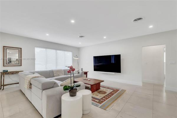 Sun Coral Estates, 8490 SW 141st St, Palmetto Bay, Florida 33158, image 1