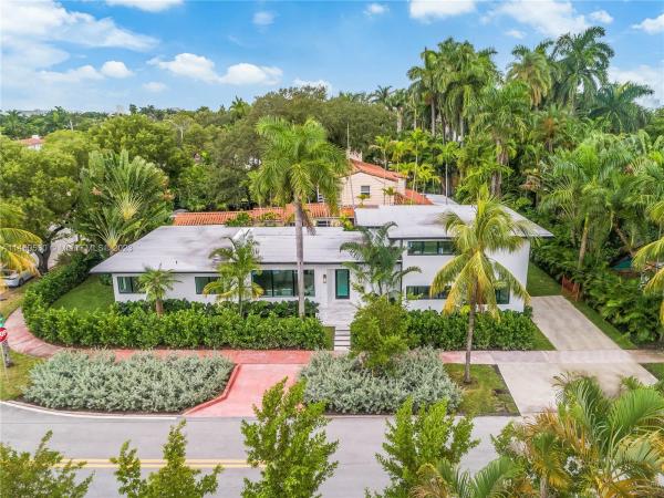 La Gorce Golf, 750 W 59th St, Miami Beach, Florida 33140, image 1