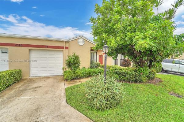 Villas On The Green, 4580 Challenger Way #74, West Palm Beach, Florida 33417, image 1