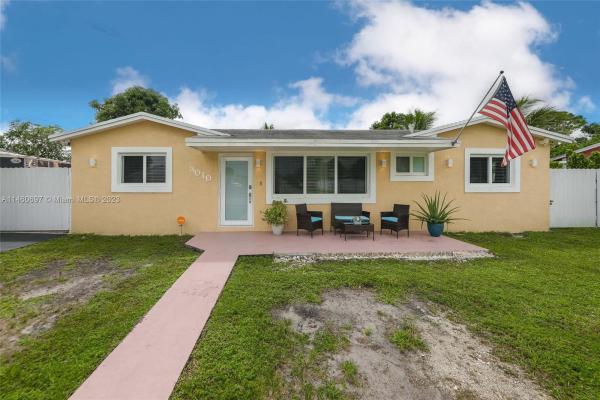 Riverdale Estates, 3010 NW 211th St, Miami Gardens, Florida 33056, image 2