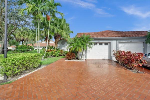 Palm Isles, 7571 Seafoam Ct, Boynton Beach, Florida 33437, image 2