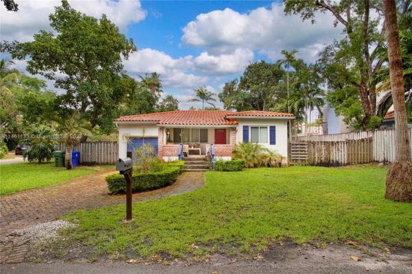 King Park, 2905 Washington St, Miami, Florida 33133, image 1