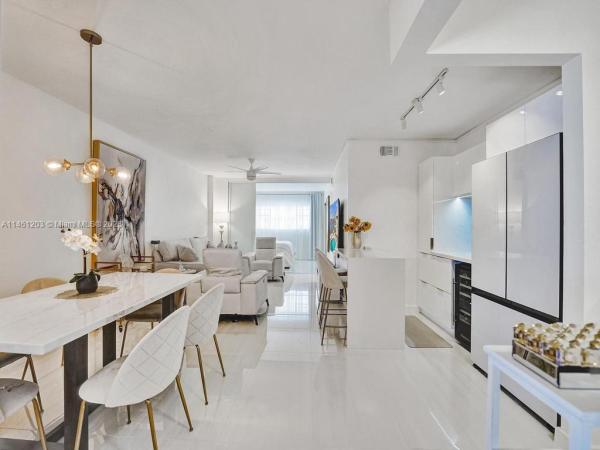 Paradise Harbour, 300 Golden Isles Dr #312, Hallandale Beach, Florida 33009, image 1