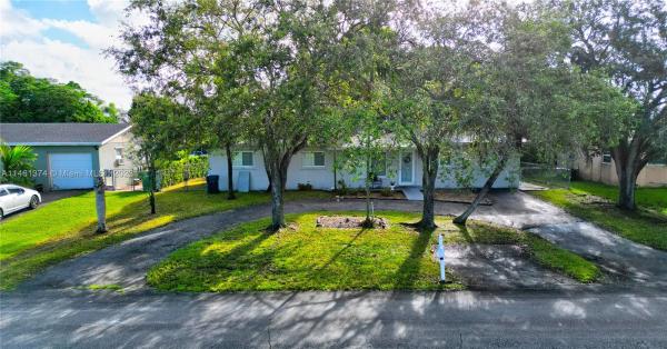 26211 SW 127th Ave, Unincorporated Dade County, Florida 33032, image 2