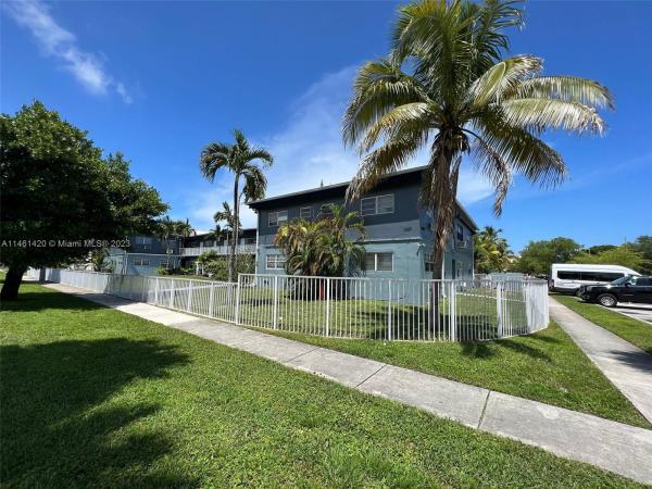 Porta Bela, 16851 NE 21 Ave #3, North Miami Beach, Florida 33162, image 1