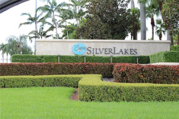 Misty Bay At Silver Lakes, 811 NW 172nd Ter, Pembroke Pines, Florida 33029, image 1