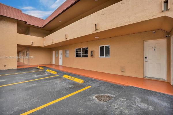 Puerta Del Sol, 9950 N Kendall Dr #414-4, Kendall, Florida 33176, image 1
