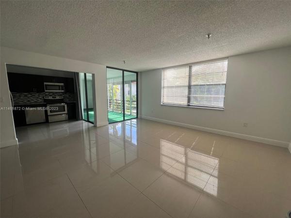 Cedar Glenn, 671 NE 195th St #209E, Ives Estates, Florida 33179, image 1