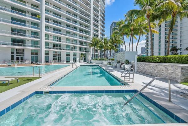 The Ivy At Riverfront, 90 SW 3rd St #4303, Miami, Florida 33130, image 2