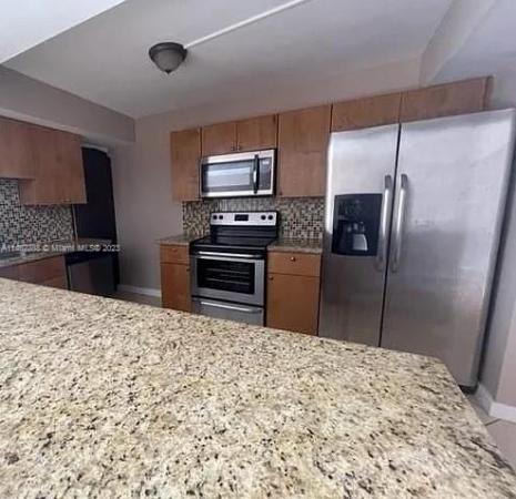 Oceanview Park, 800 Parkview Dr #124, Hallandale Beach, Florida 33009, image 1