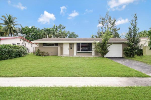 Sunrise Golf Village, 2835 NW 73rd Ave, Sunrise, Florida 33313, image 2