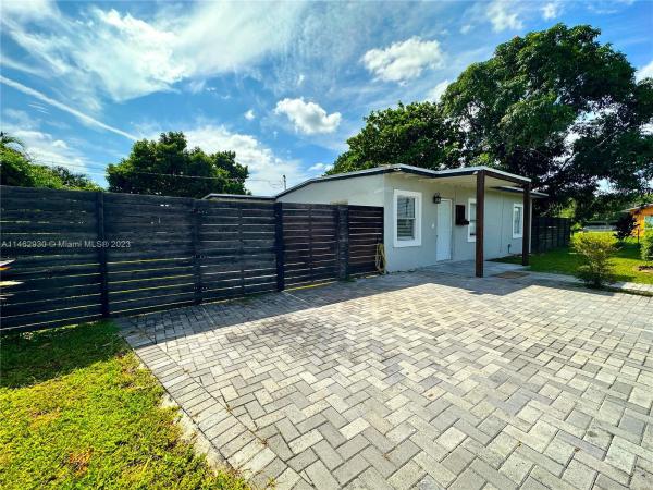 Bunche Park, 15825 NW 22nd Ct, Miami Gardens, Florida 33054, image 2