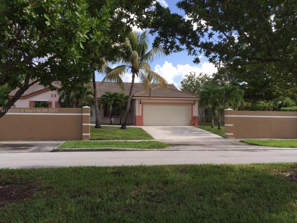 Three Lakes, 13811 SW 180th St, Richmond West, Florida 33177, image 1