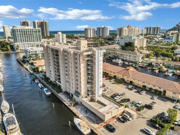 The Carlyle, 2881 NE 33rd Ct #8H, Fort Lauderdale, Florida 33306, image 1