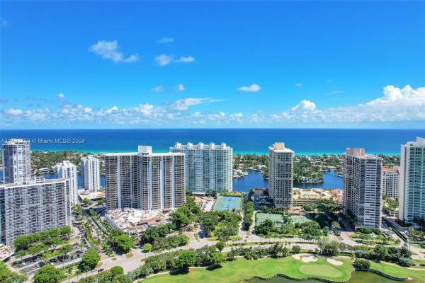 Hamptons West, 20281 E Country Club Dr #910, Aventura, Florida 33180, image 1