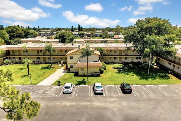 Lakeview Greens, 3001 Linton Blvd #114C, Delray Beach, Florida 33445, image 1