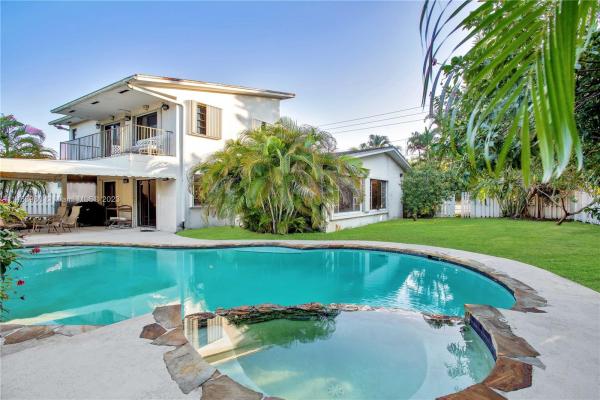 Biscayne Point, 7700 Hawthorne Ave, Miami Beach, Florida 33141, image 1