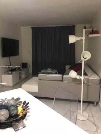 Alcala Plaza, Miami, Florida 33145, image 1